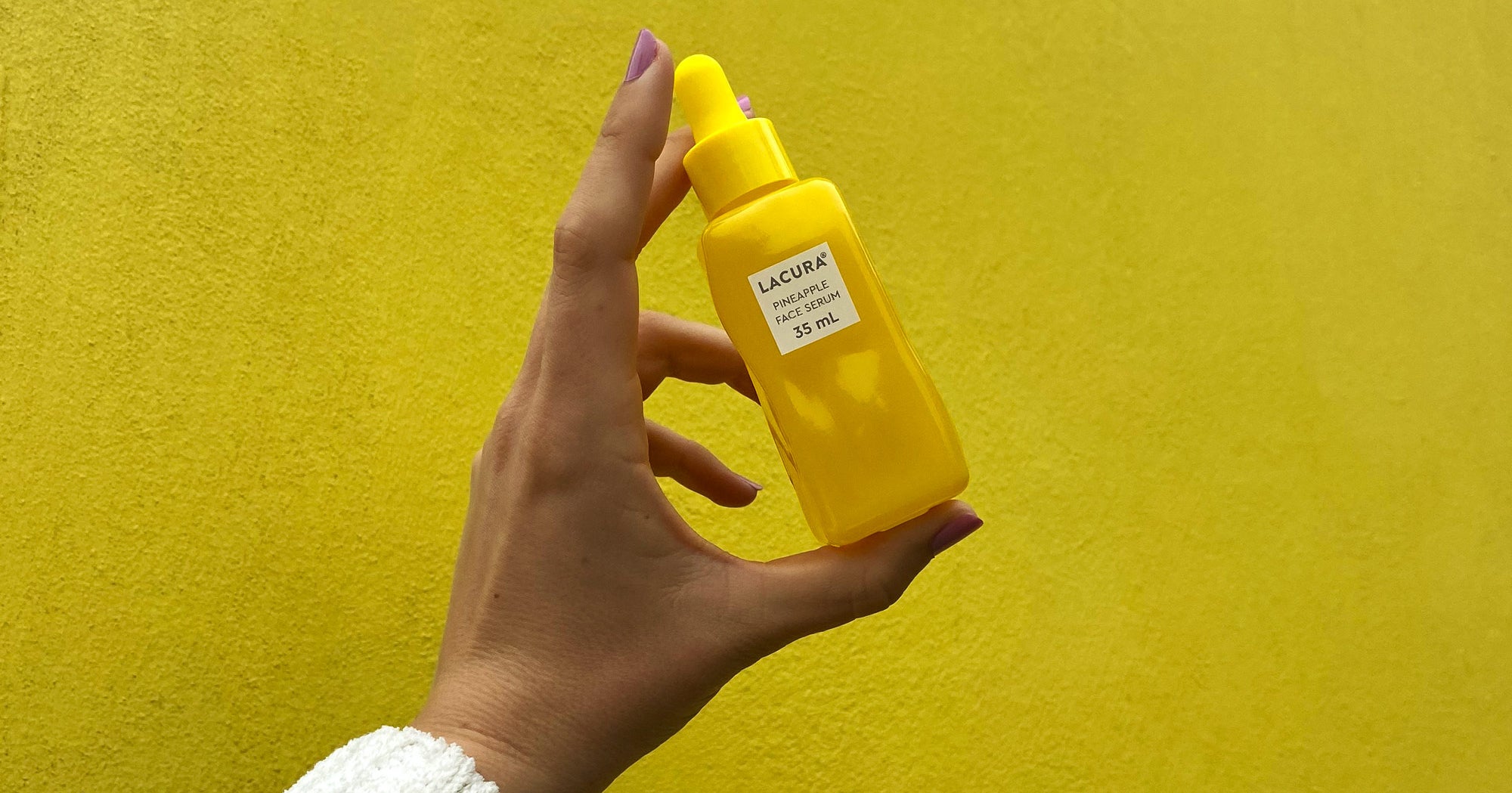 Aldi’s Vitamin C Serum Is Only £4.99 & It’s Incredible Flipboard