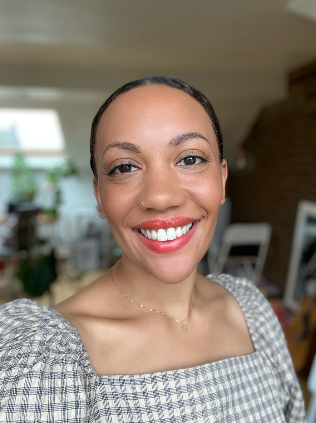 I Tried Chanel's New Cream Bronzer For Darker Skin I Tried Chanel's New Cream Bronzer For Darker Skin