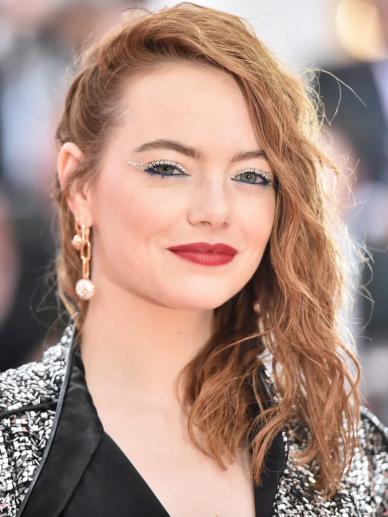 Emma Stone Style, Beauty, Interviews, Pictures