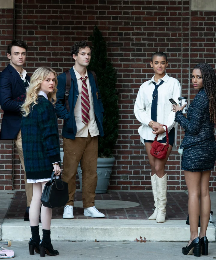 Gossip Girl” Season 1 Part 2 Gets Thanksgiving Release Date on HBO