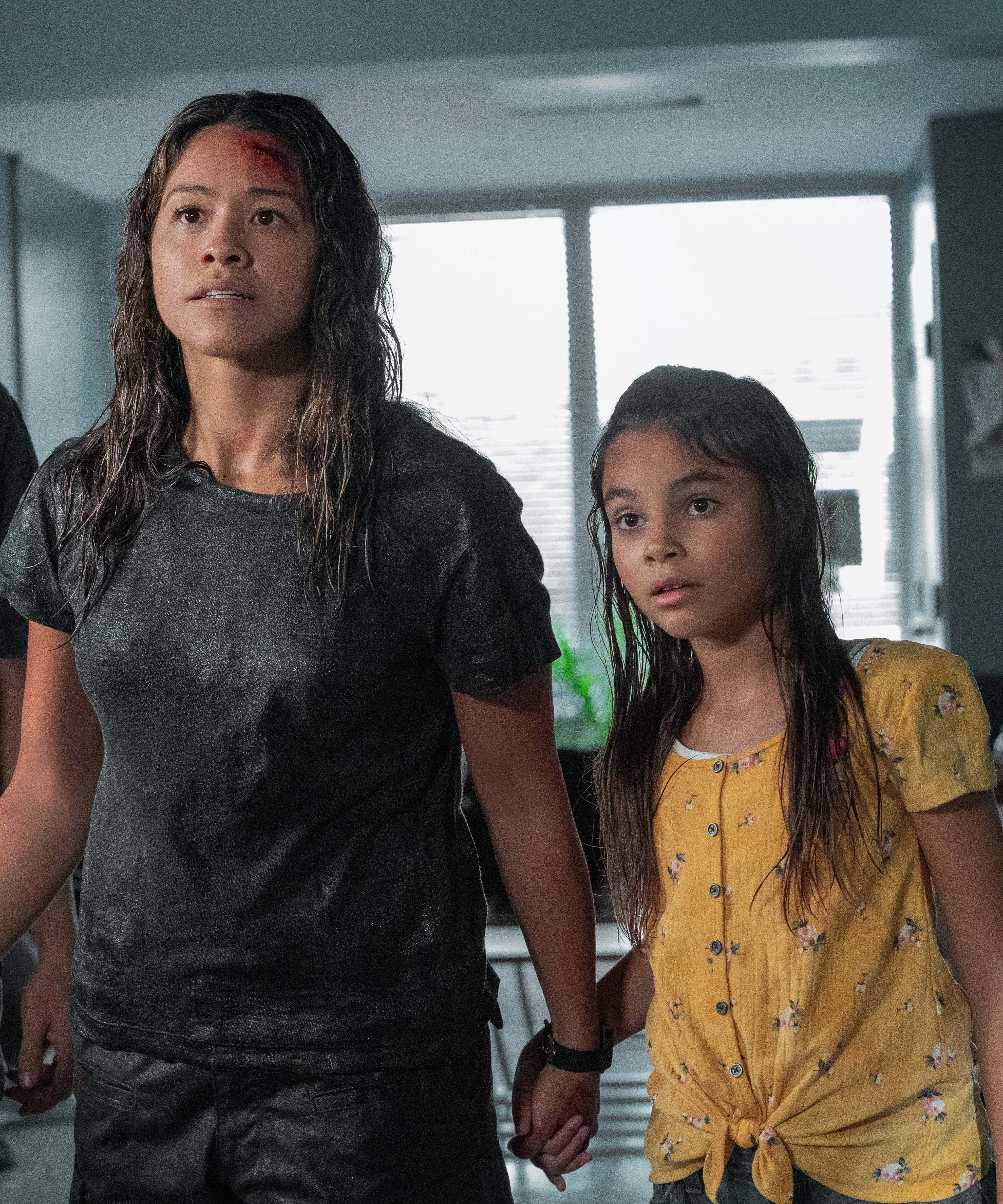 Players on Netflix: Gina Rodriguez and Tom Ellis are revealed in