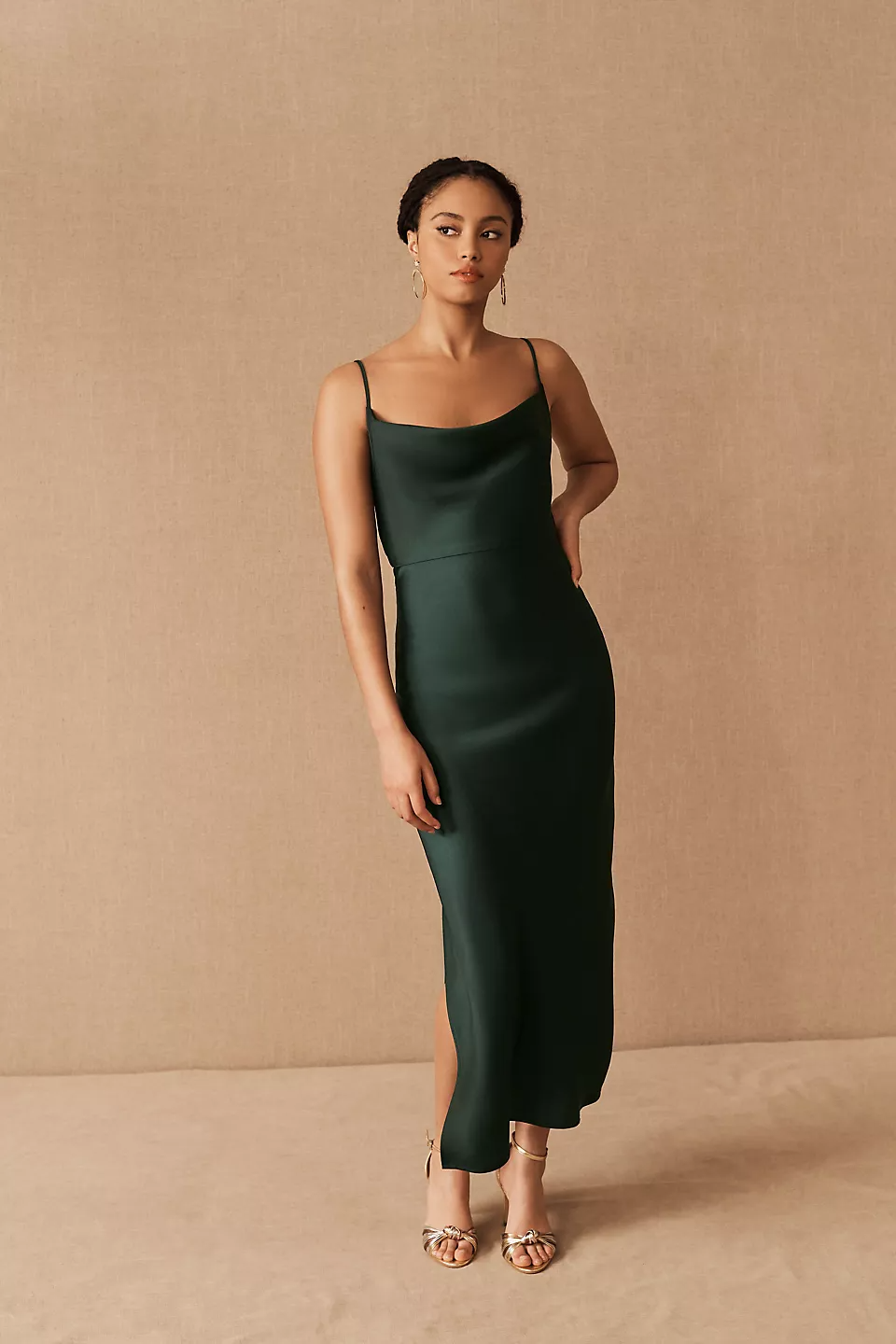 Summer Wedding Guest Dresses That Are Unique and Cool