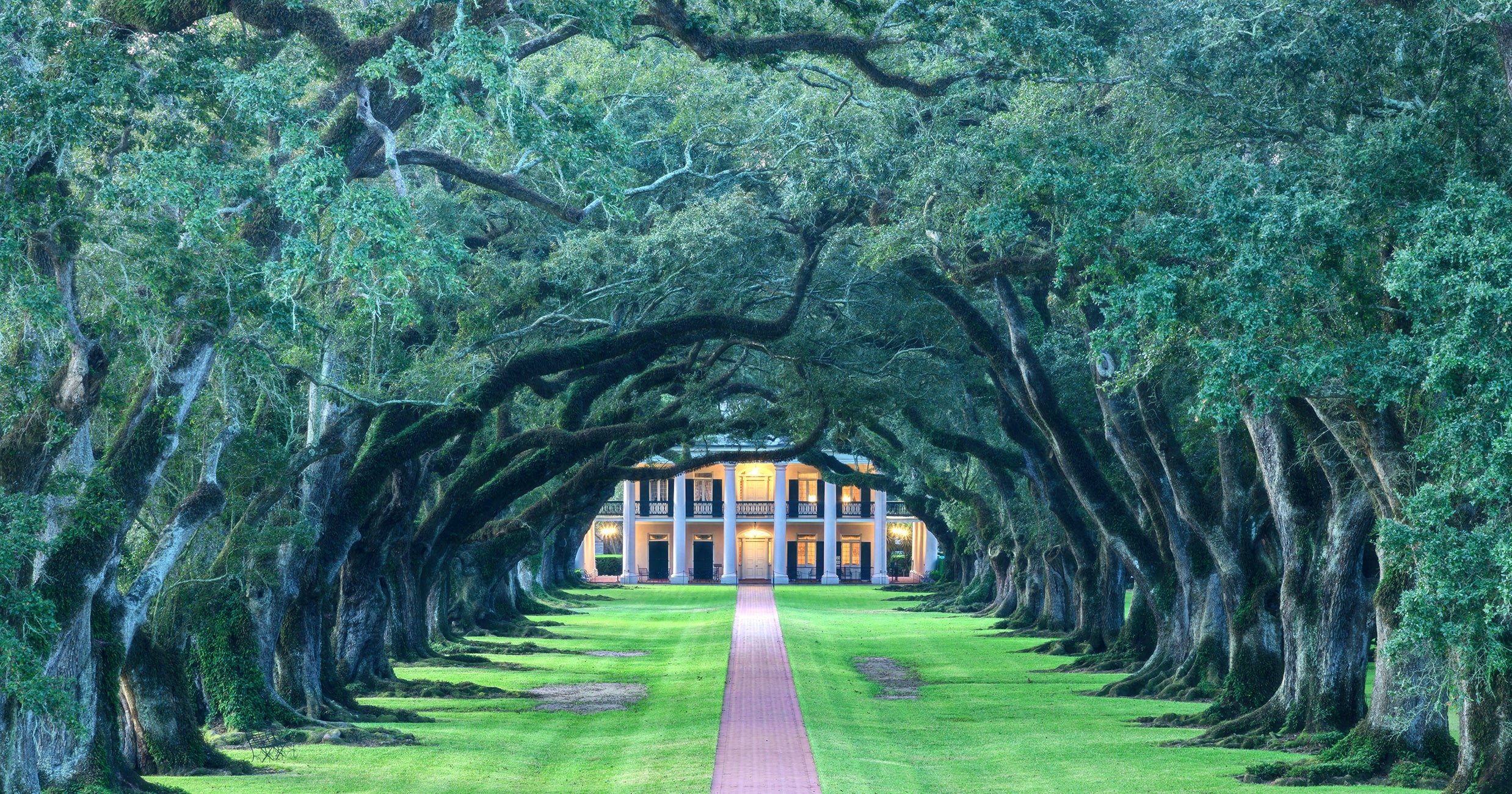 Who Are The People Still Getting Married On Plantations? You Might Be Surprised 1 10529020