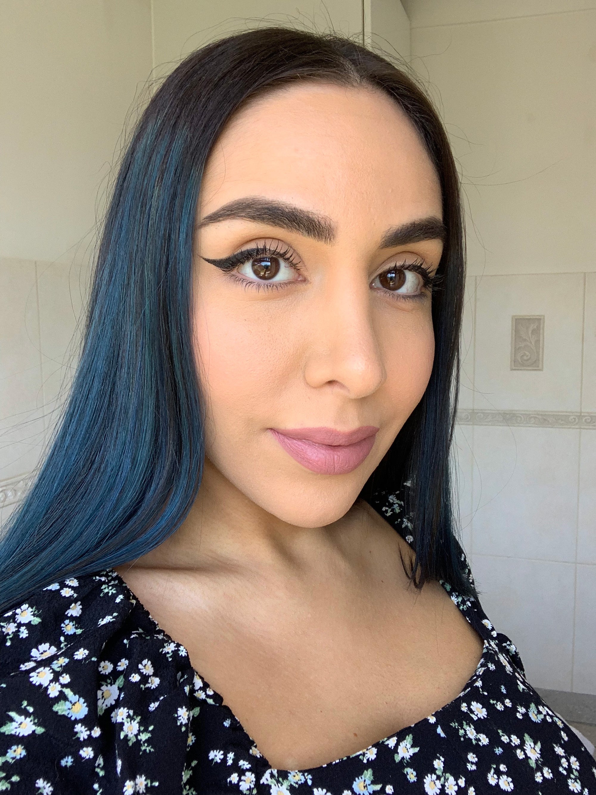 This TikTok Hack Helped My Makeup Stay On In The Heat This TikTok Hack Helped My Makeup Stay On In The Heat