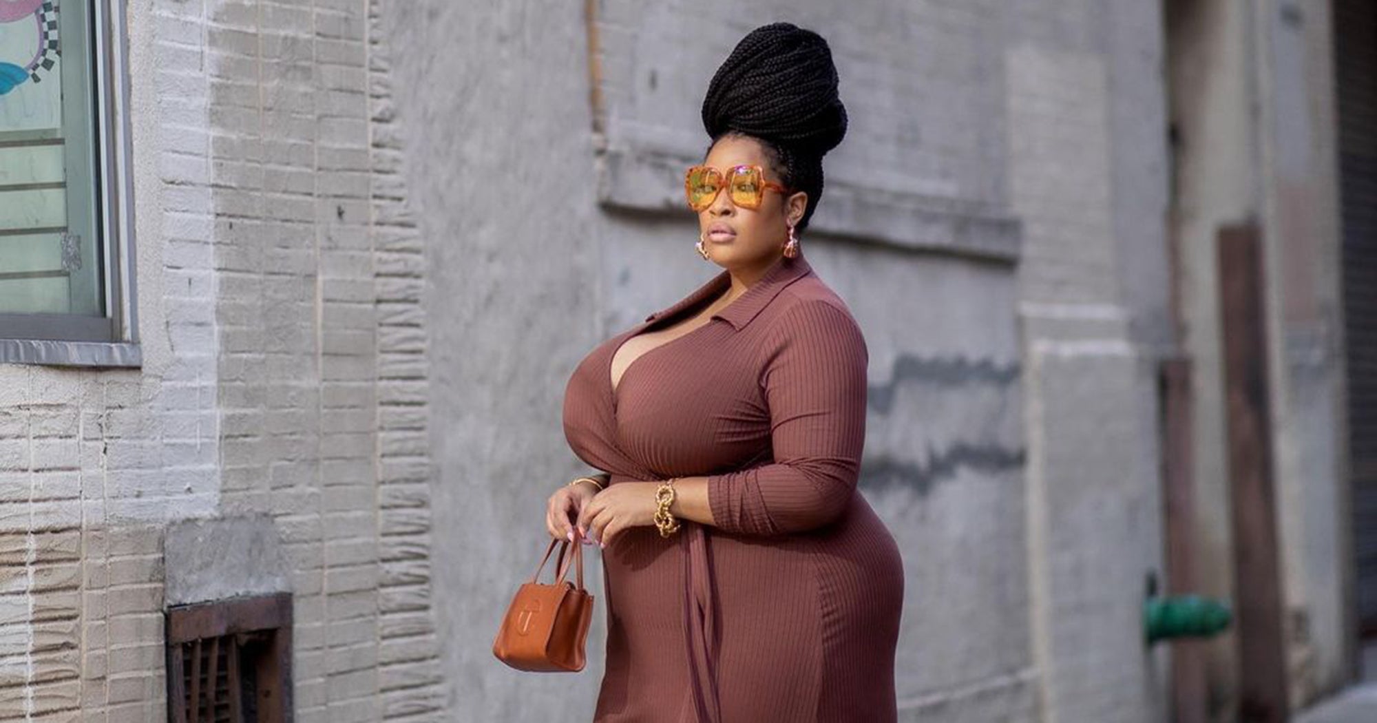 DESIGNER STYLE FOR PLUS SIZE CURVES: LOUIS VUITTON - Stylish Curves