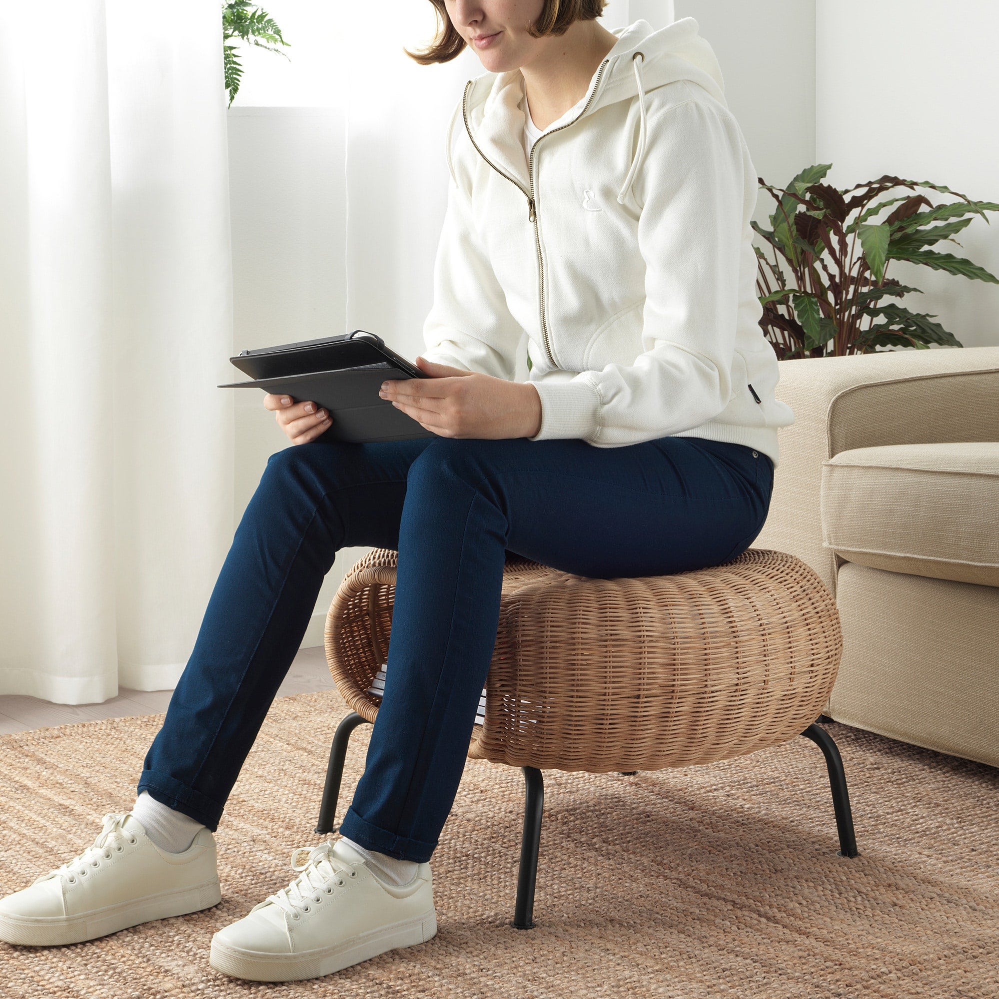 IKEA GAMLEHULT
イケア ガムレフルト
ラタン/オットマン GAMLEHULT Ottoman with storage, rattan, anthracite - IKEA