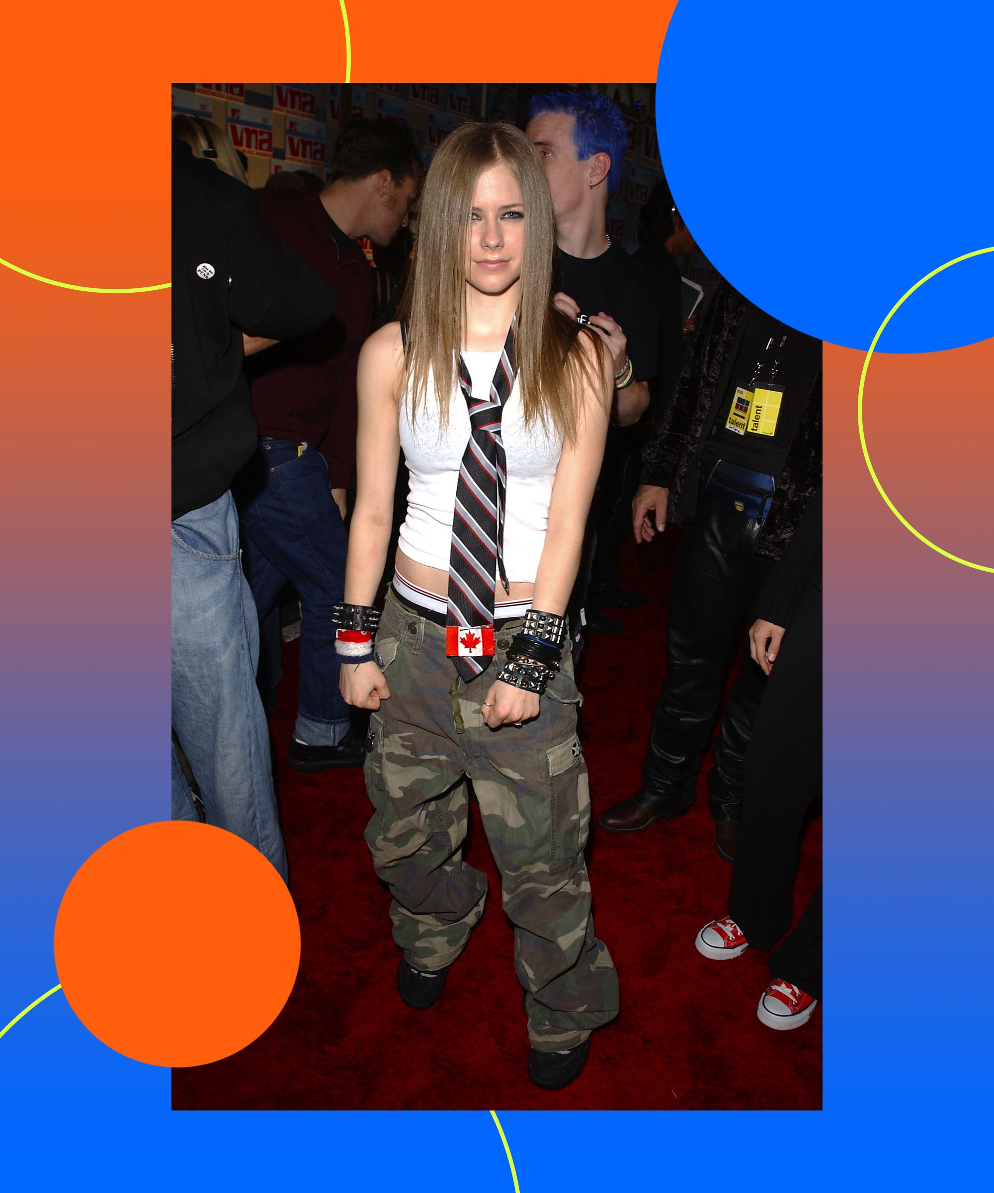 Avril Lavigne's TikTok Debut Featured Her Signature Tie