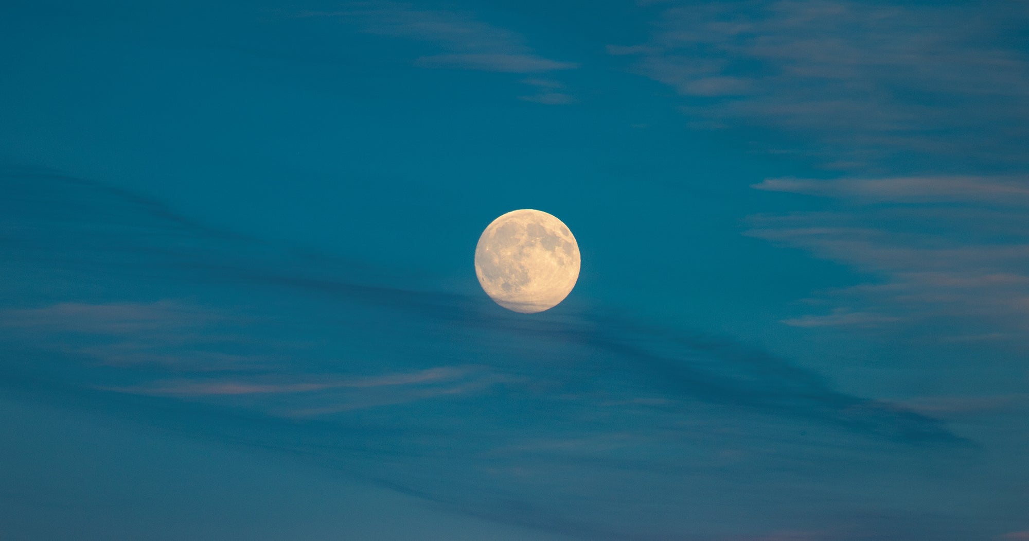 When Is June S Full Moon What Does It Mean
