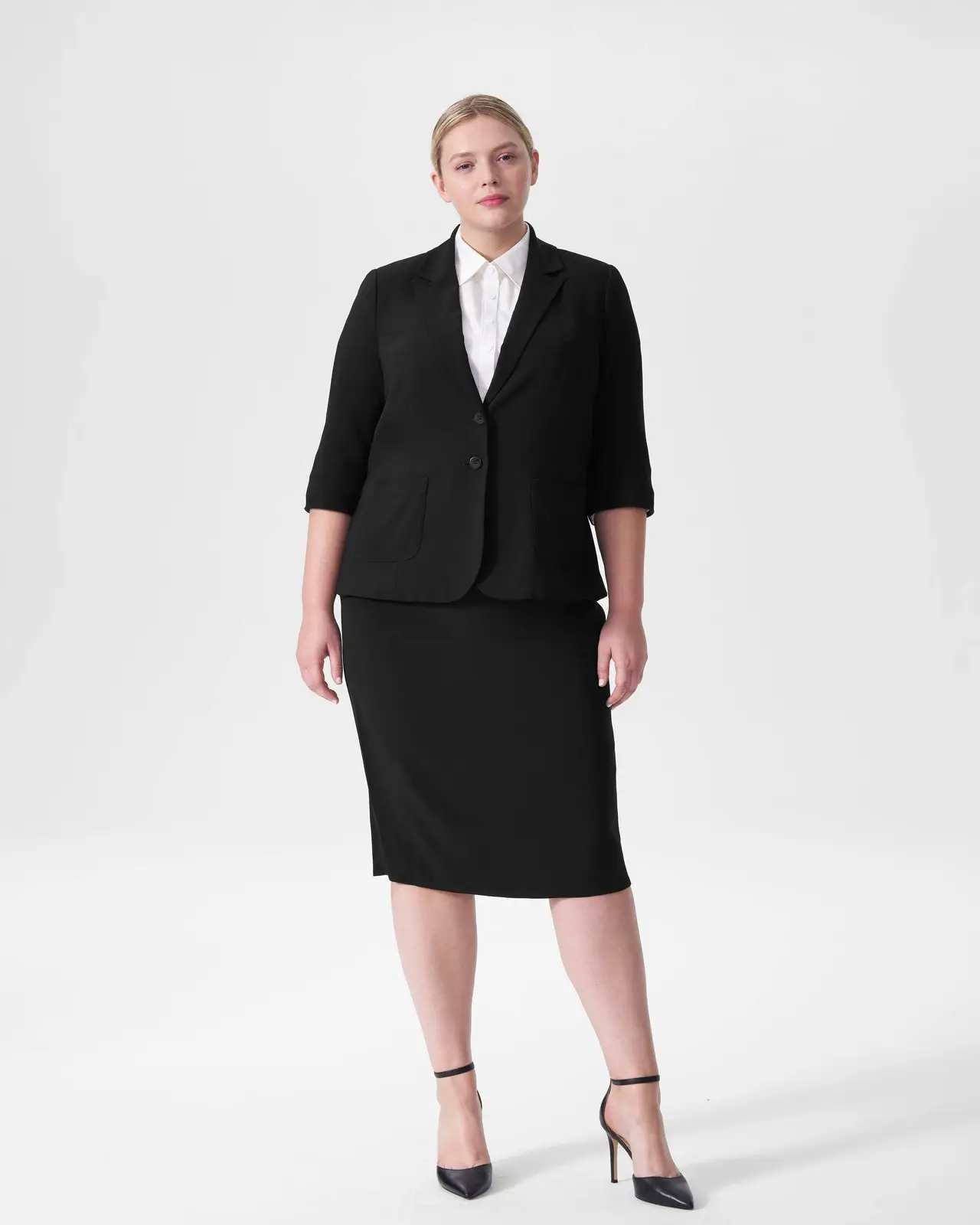 Universal 2025 standard blazer