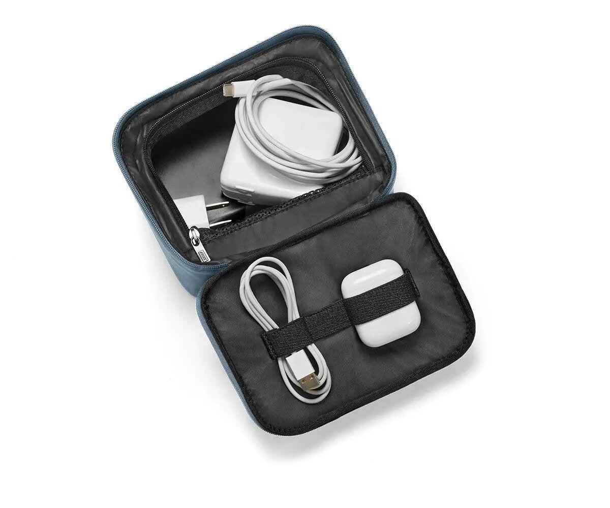 【AWAY】The Large Tech Case Large Tech Case Organizer | Away: Built for modern travel