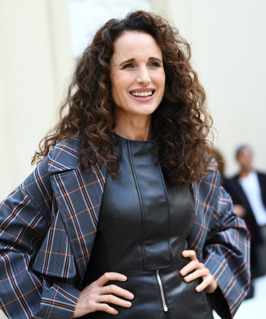 Andie MacDowell Reveals Her Natural Grey Curls At Cannes