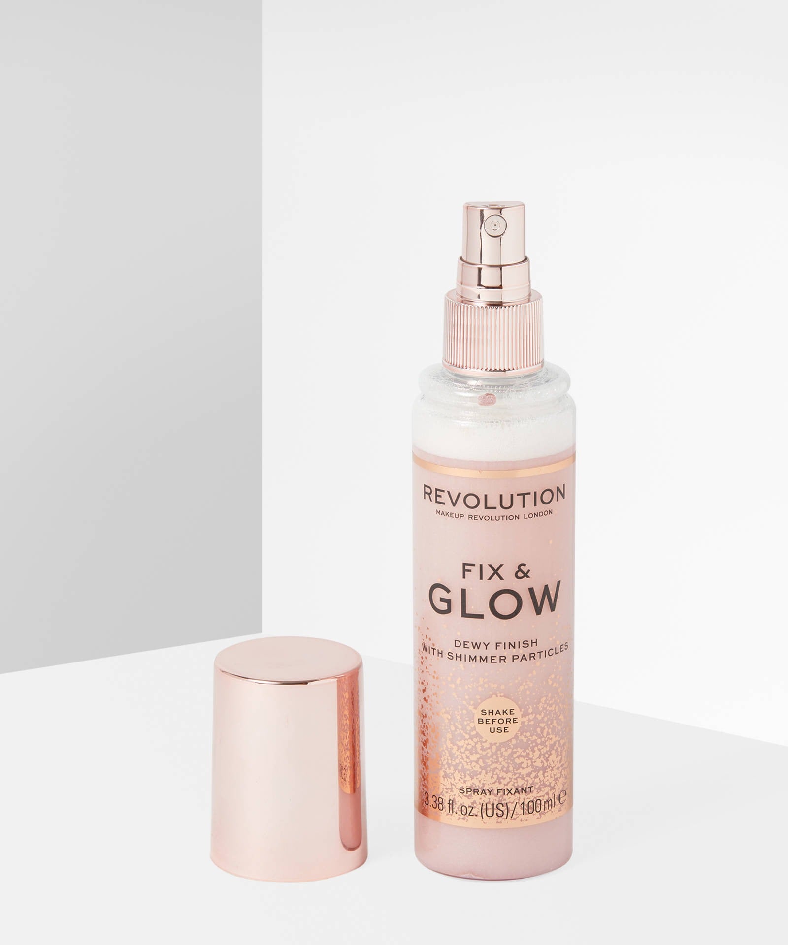 Makeup Revolution + Fix & Glow Fixing Spray