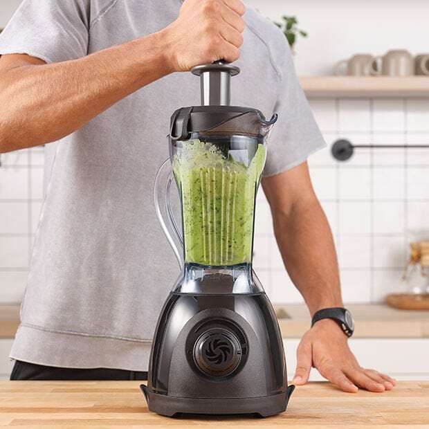 $250 Vitamix ONE versus $100 NutriBullet Review