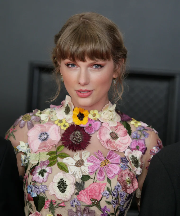 Taylor Swift Music News Pictures Videos Taylor Swift Music News Pictures Videos