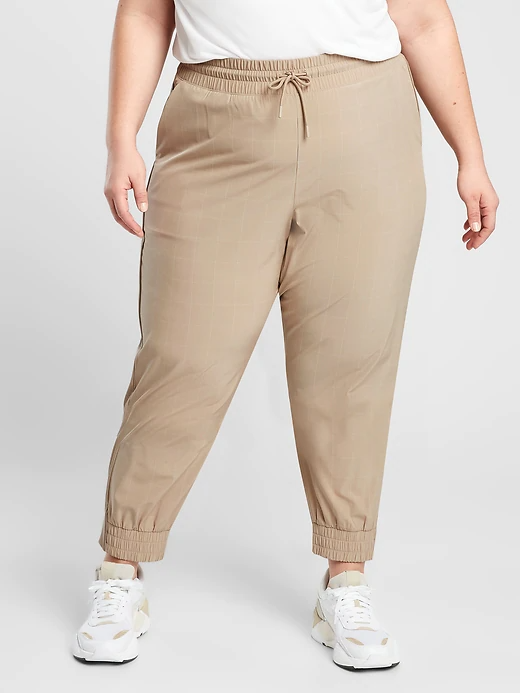 textured brooklyn jogger