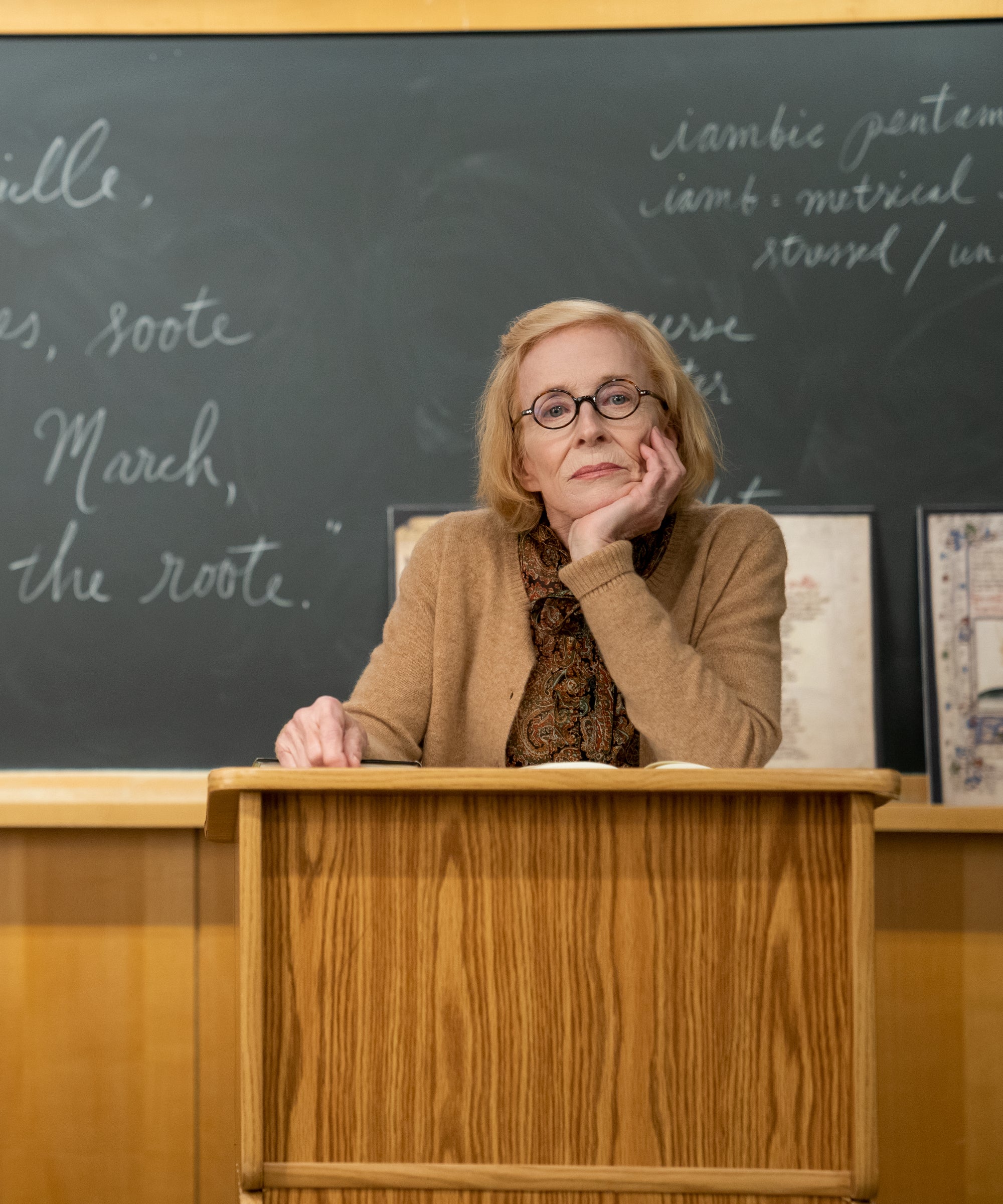 Holland Taylor Professor The Chair Vs Legally Blonde