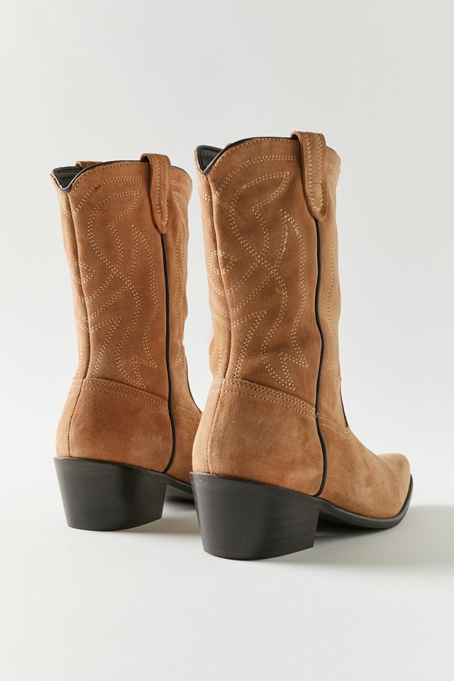Urban outfitters cowboy boots hotsell