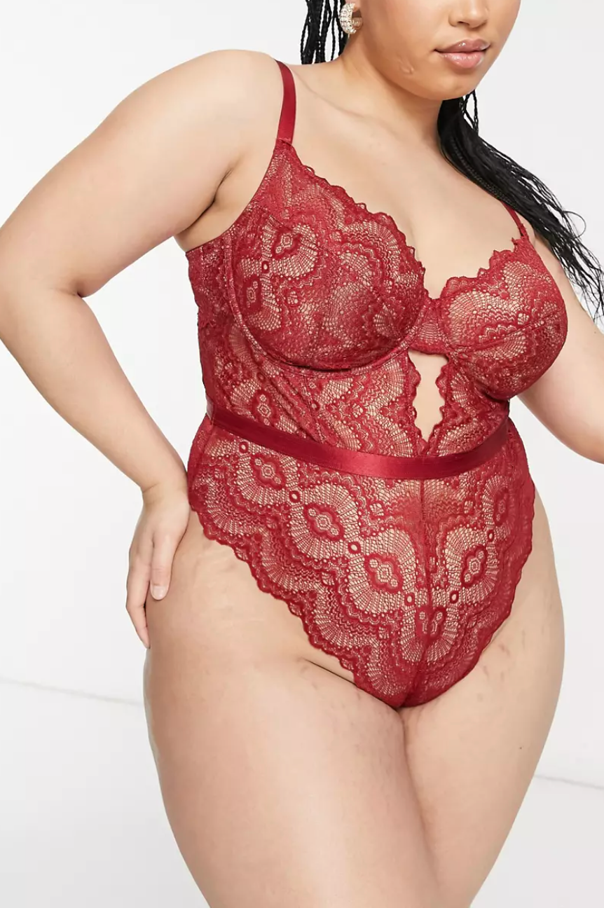 12 Plus-Size Lingerie Retailers With Styles That Smolder