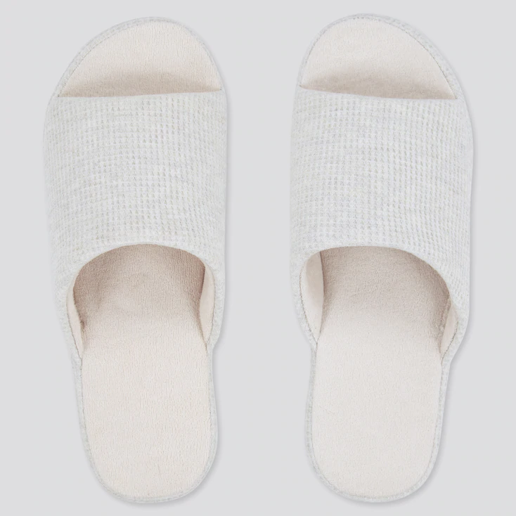 Top more than 158 uniqlo slippers - esthdonghoadian