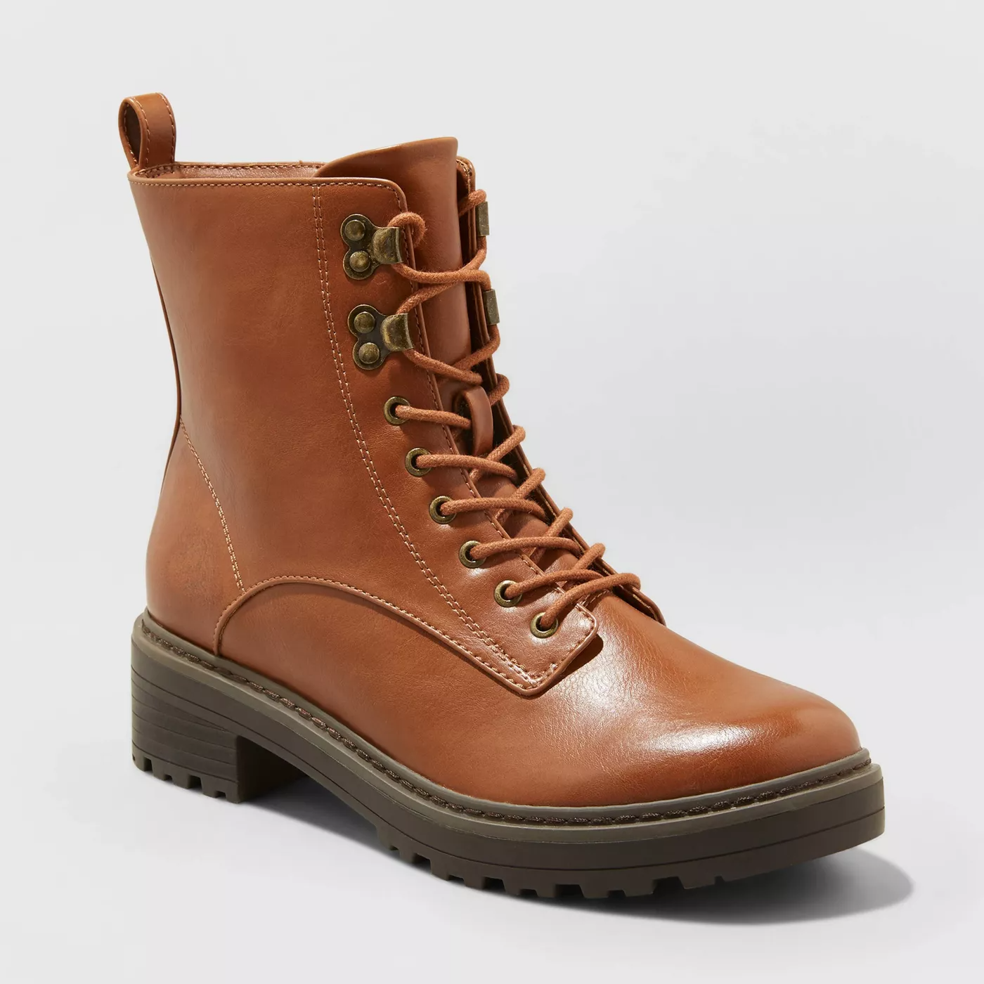Universal shop thread boots