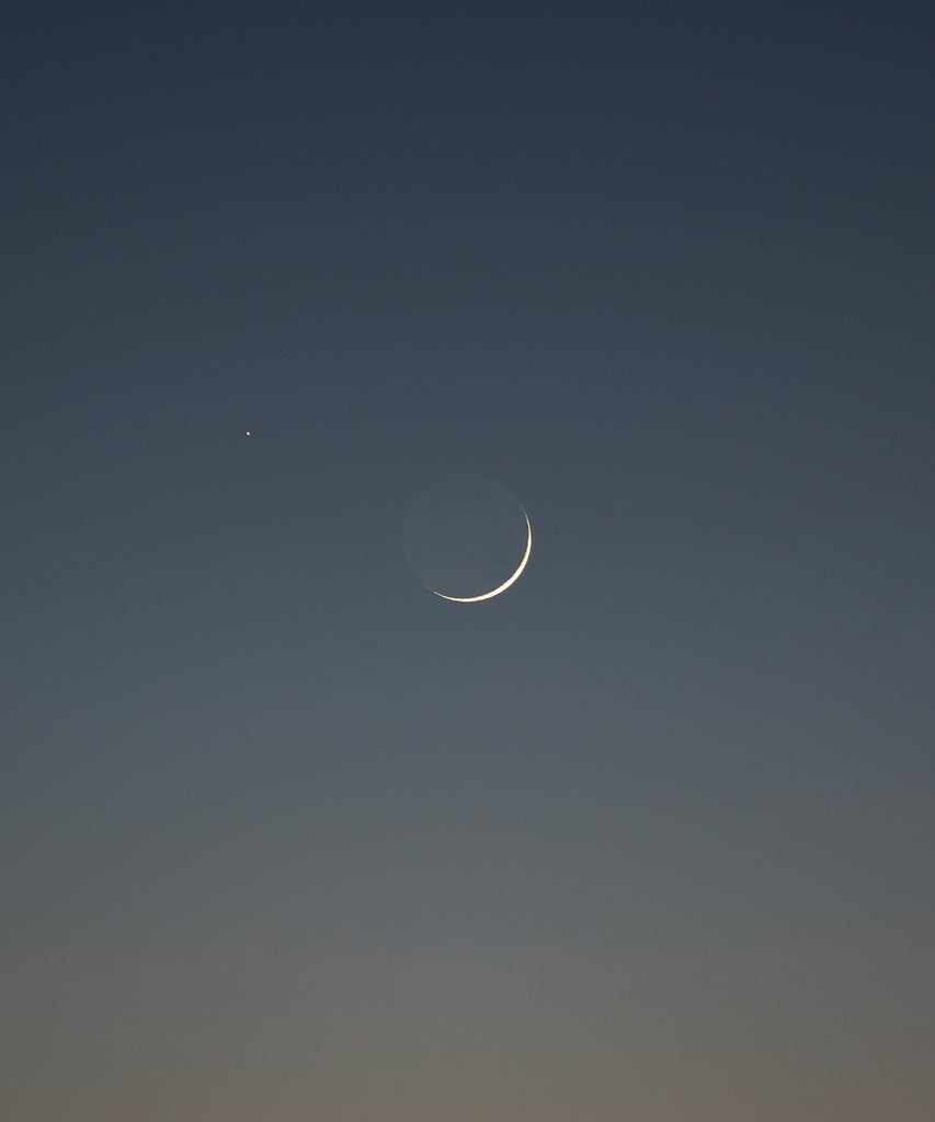 The New Moon In Libra Means Big Things For Your Relationship