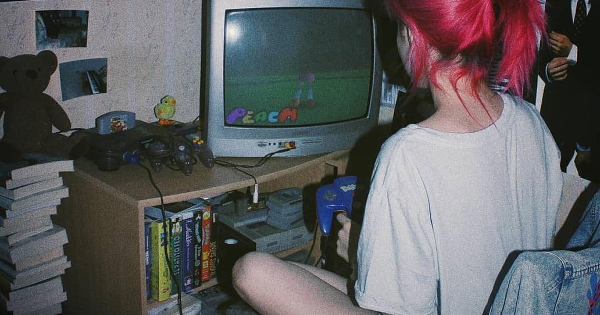 What Is Newstalgia? 2021 Meets Tumblr Soft Grunge