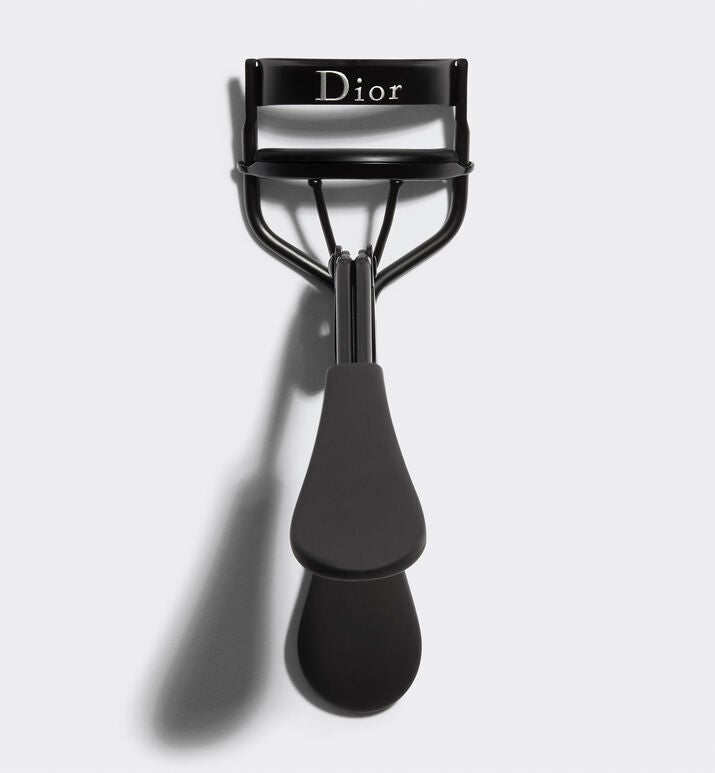 Review: Dior Backstage Lash Curler – Lipstick Latitude