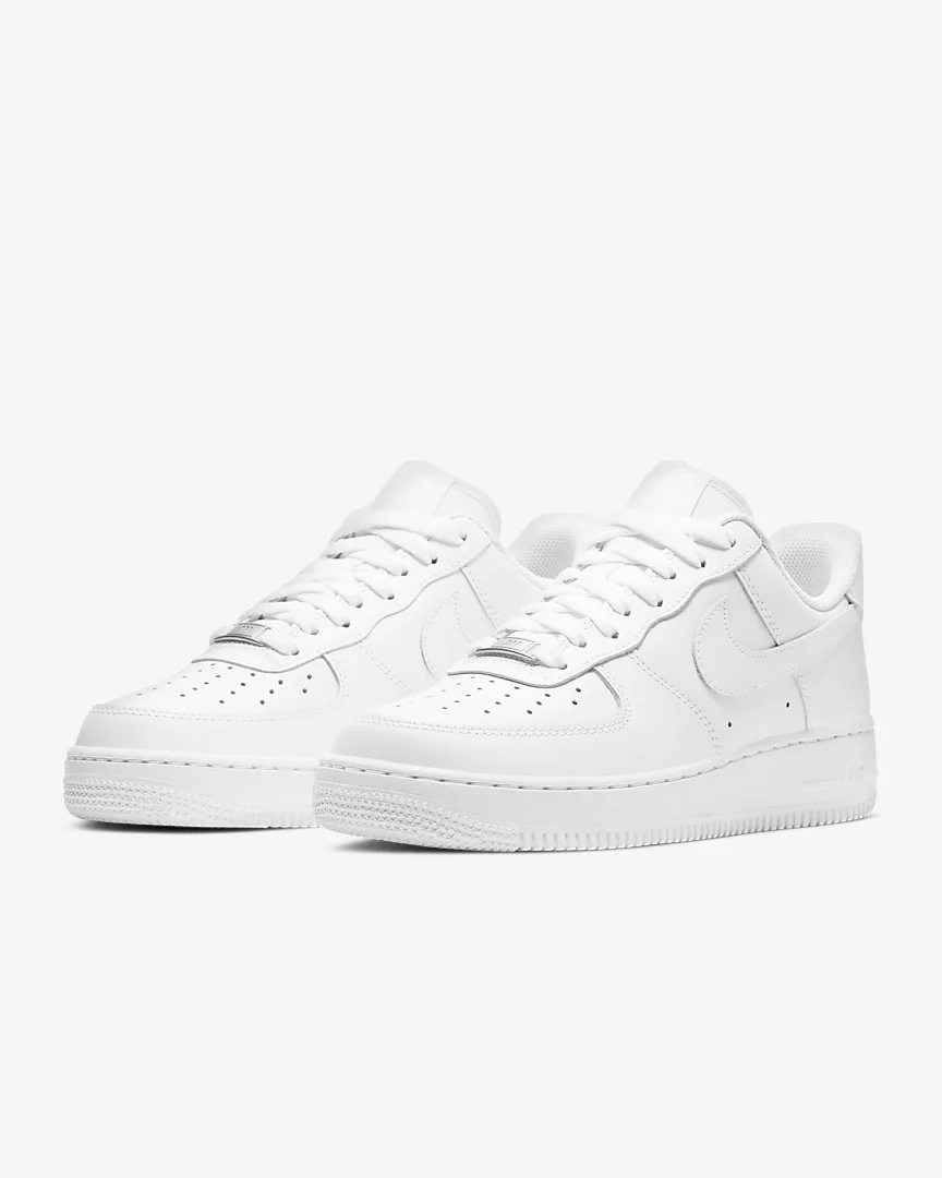 white air force 1s size 6