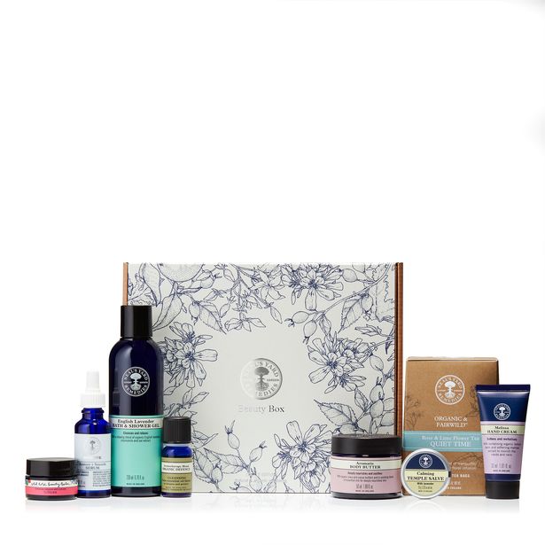Neal’s Yard Remedies + Winter Beauty Box