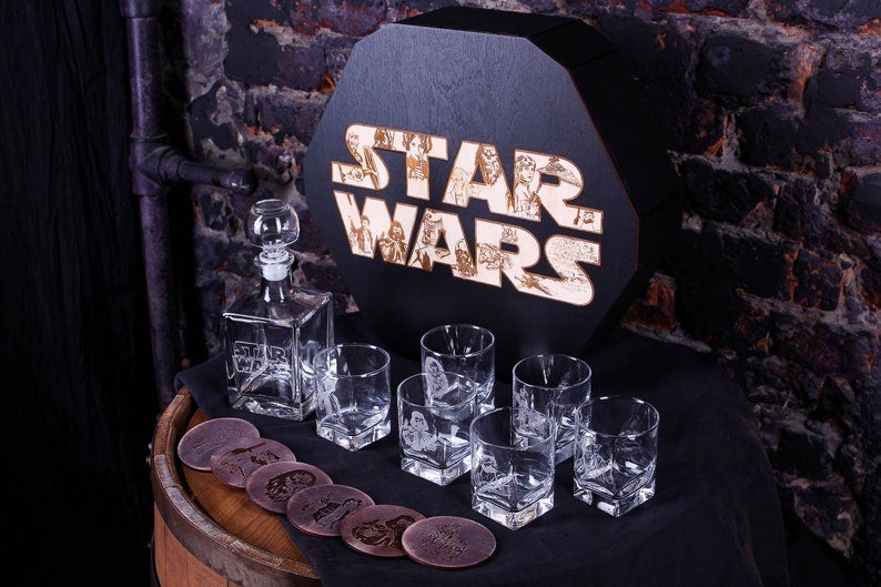 GoToLuckyShop + Star Wars Whiskey Decanter & Glasses Set