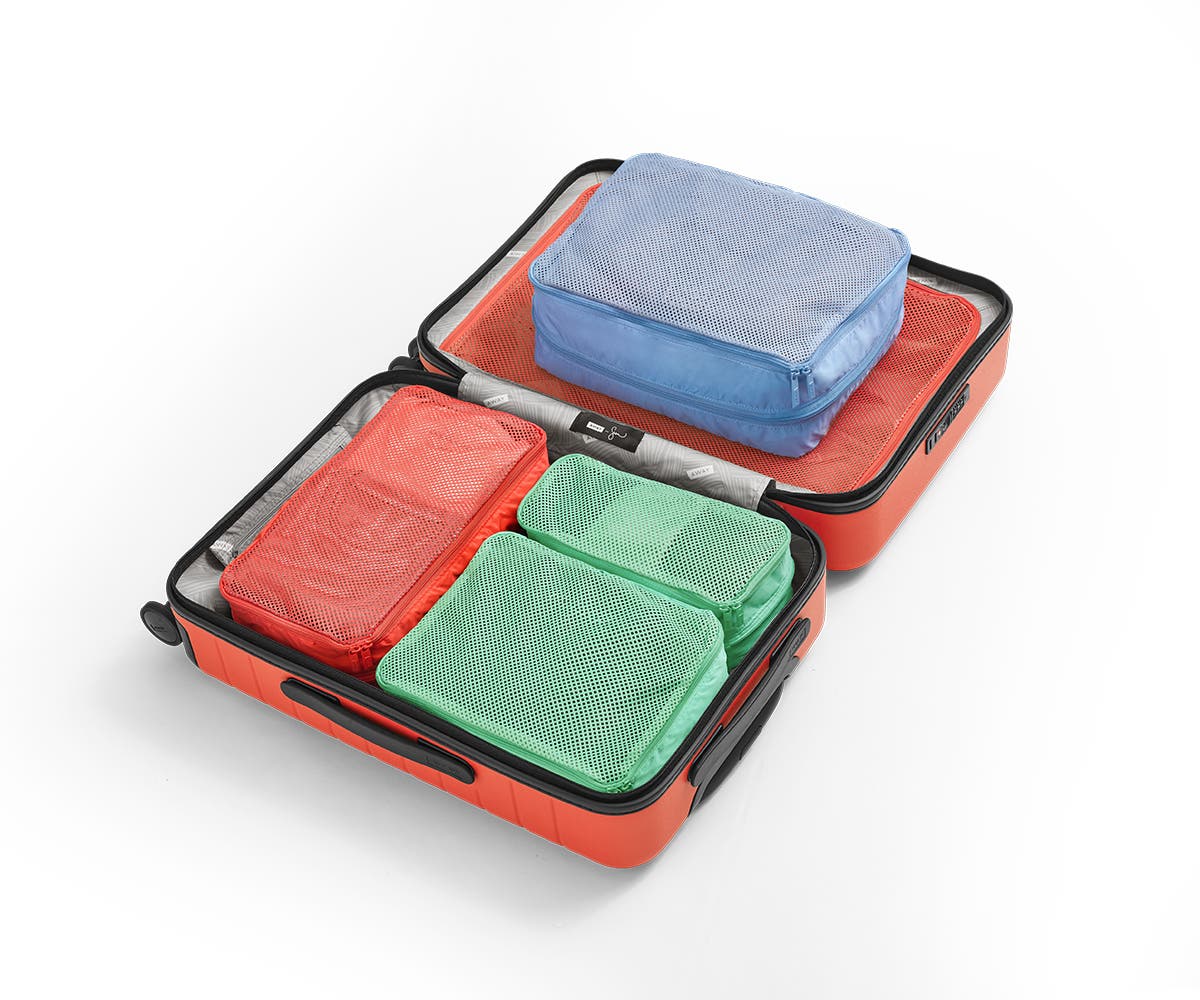 Packing cube. Packing Cubes. Packing 04.00739.0037. Expandable Packers. Sketching Cube Packaging.