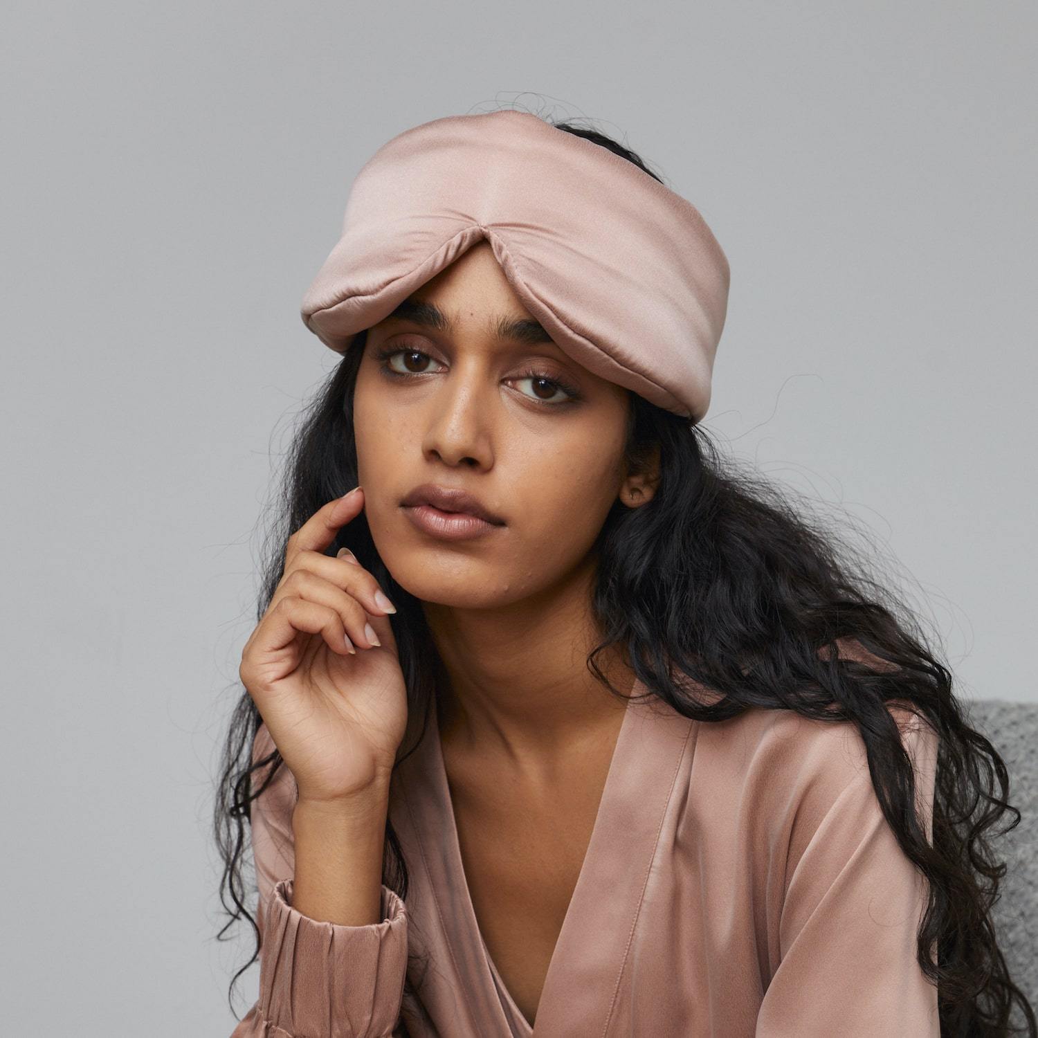 Lunya + Washable Silk Weighted Sleep Mask