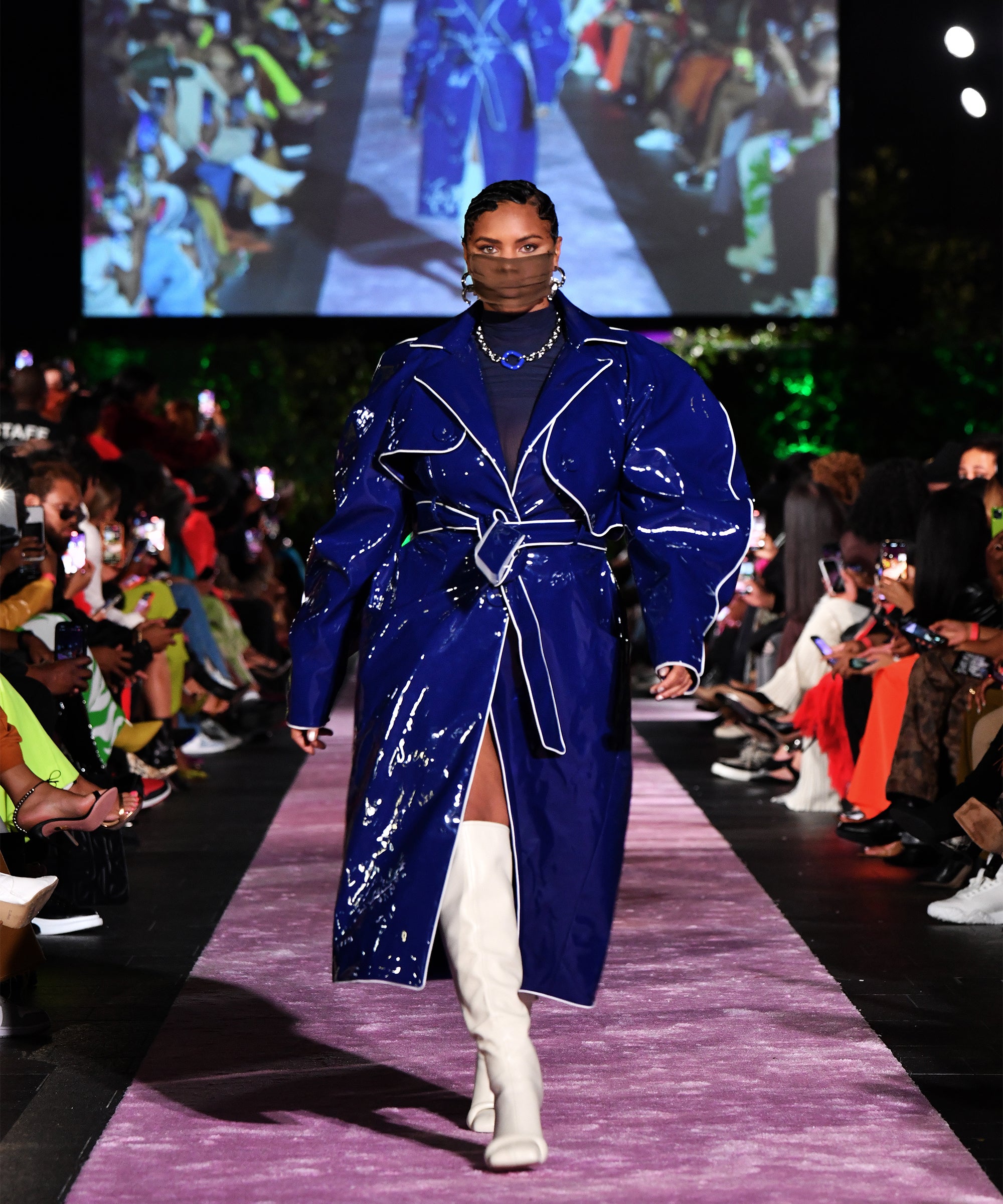 Hanifa's 3D Fashion Show Sets the Pace for the Future of the Runway