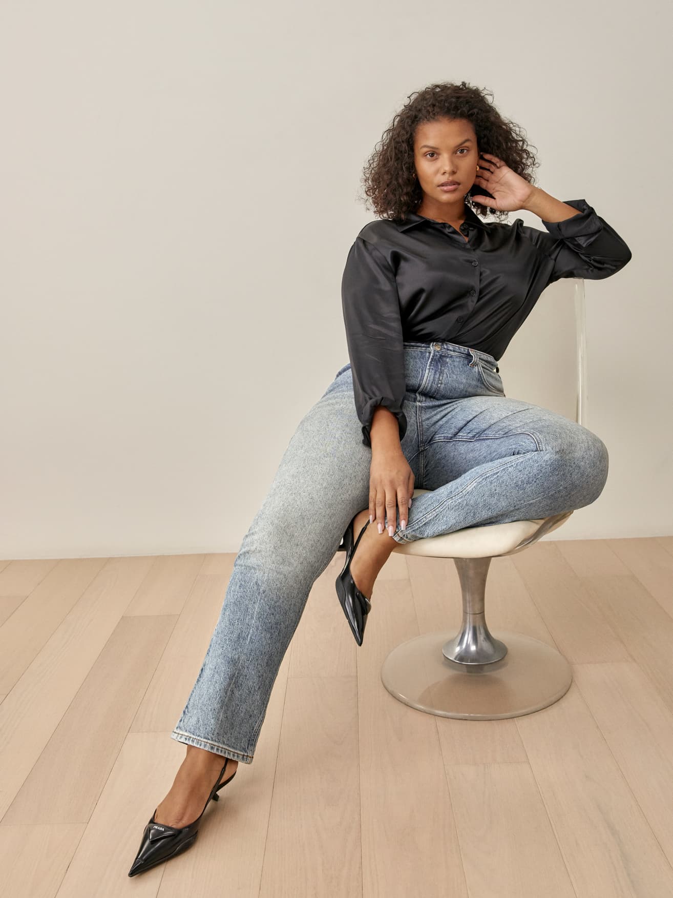 liza ultra high rise straight jeans