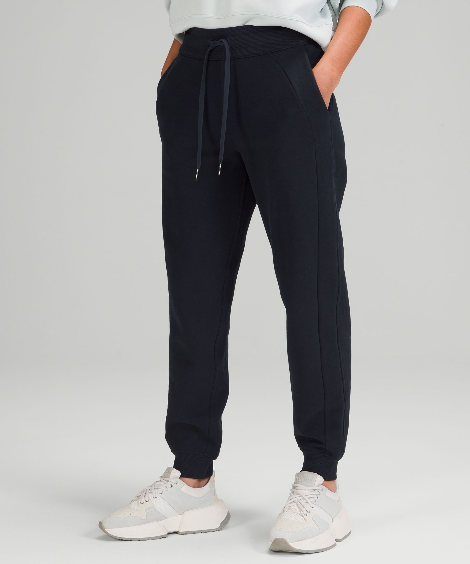 Lululemon + Scuba High-Rise Jogger