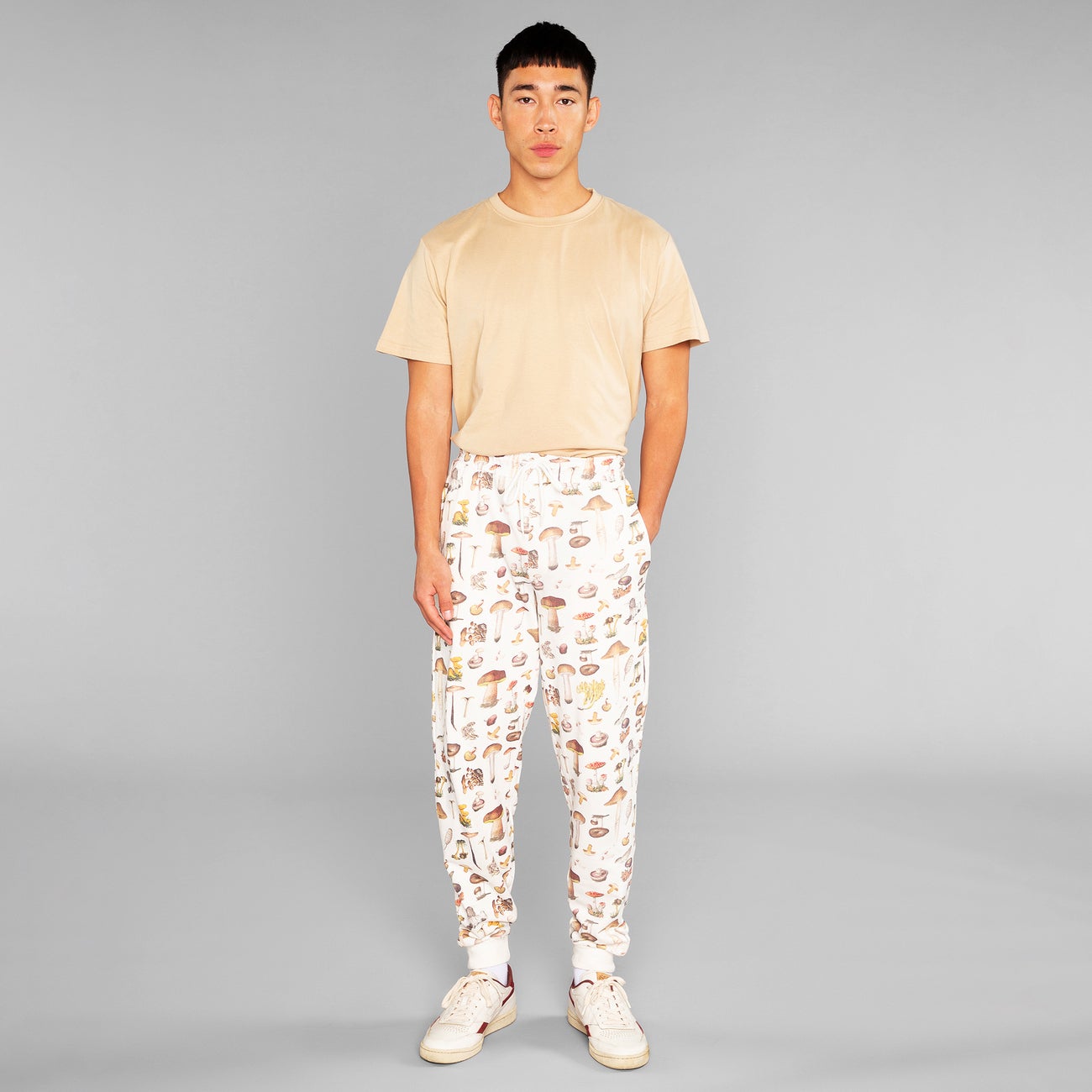 46 Pairs Of Cozy Sweatpants That Are So Comfortable