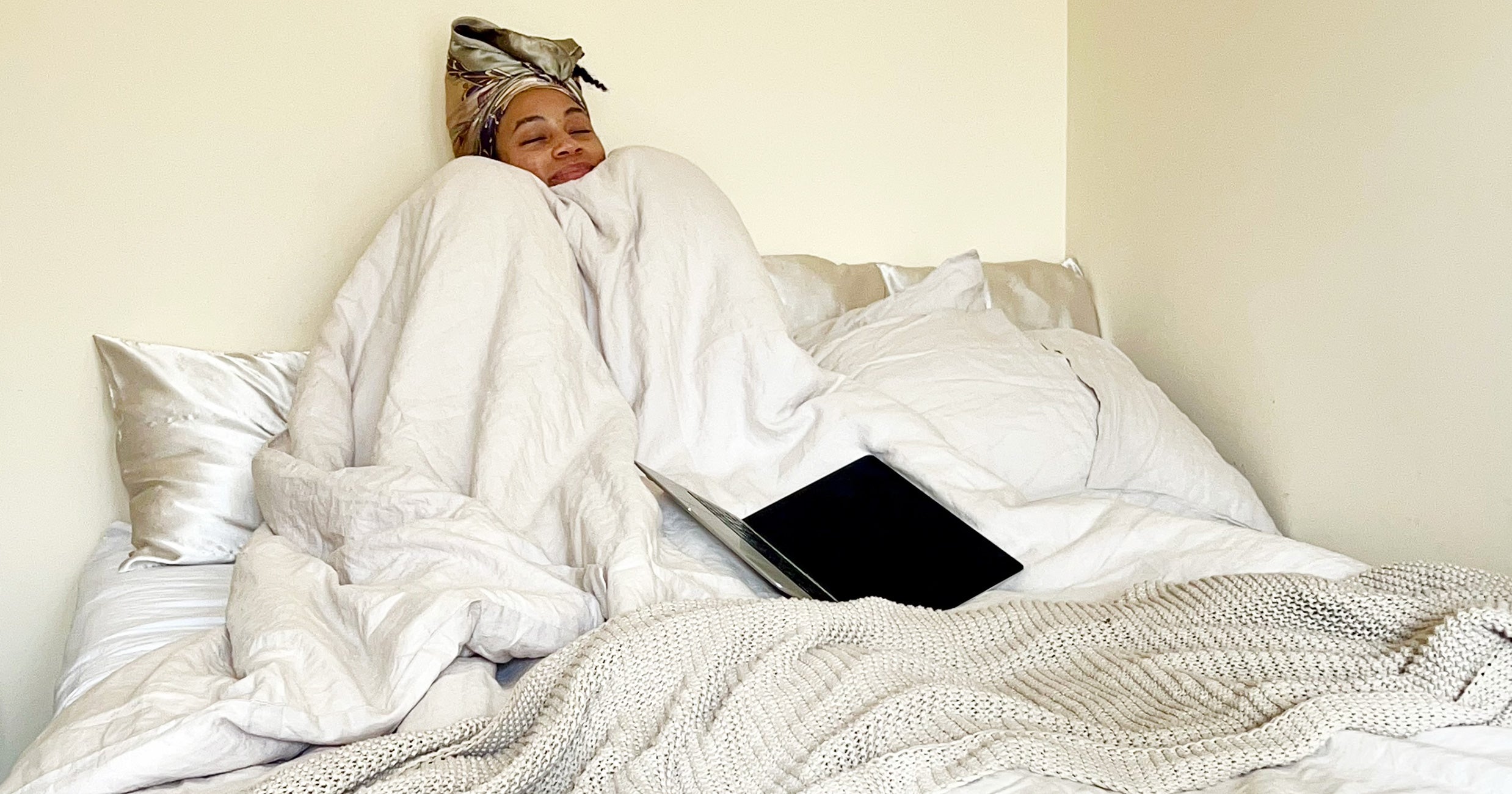 I Tried Quince's Luxury 170 Linen Duvet Cover Set 2022