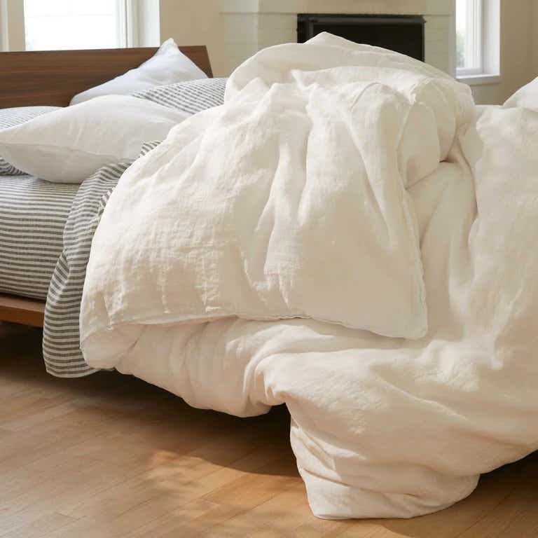Cozy Duvet Covers 2022, Best Duvet Covers That Stay In Place