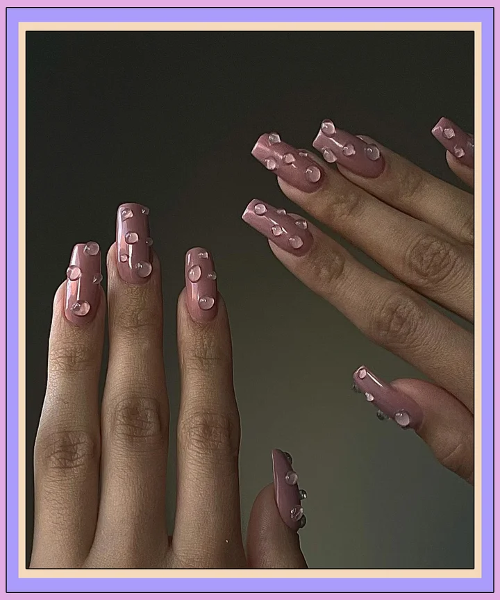 2025 Minimalist 3D Nail Art Trends