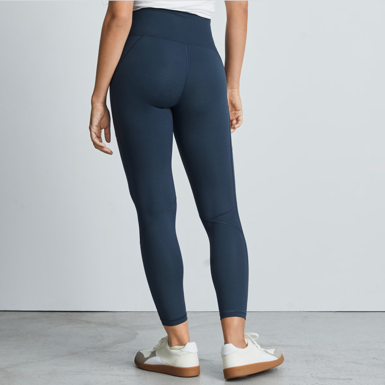 Crotch Sweat Stands No Chance Against These Seamless Leggings