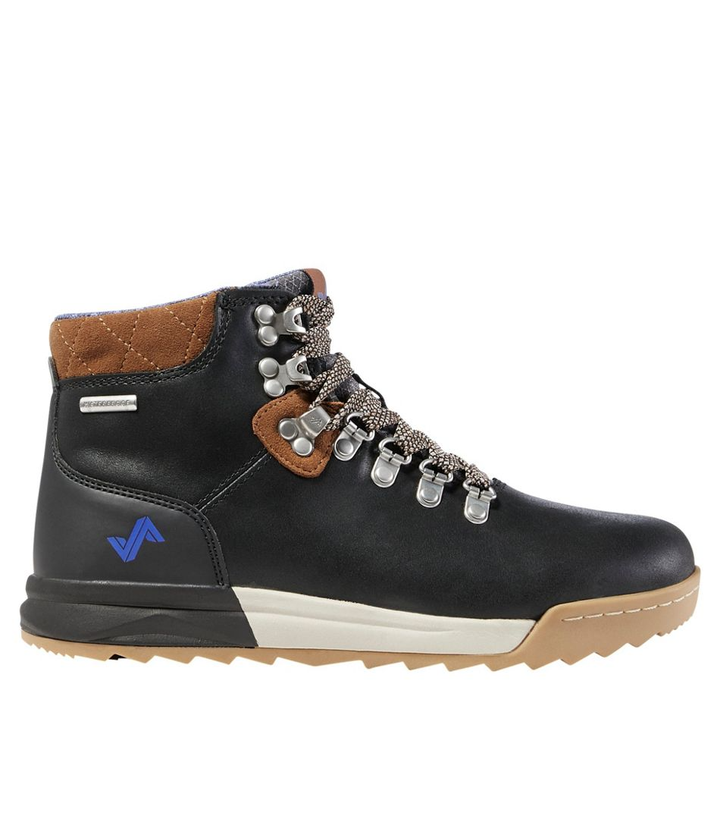 Chic 2025 hiking boots