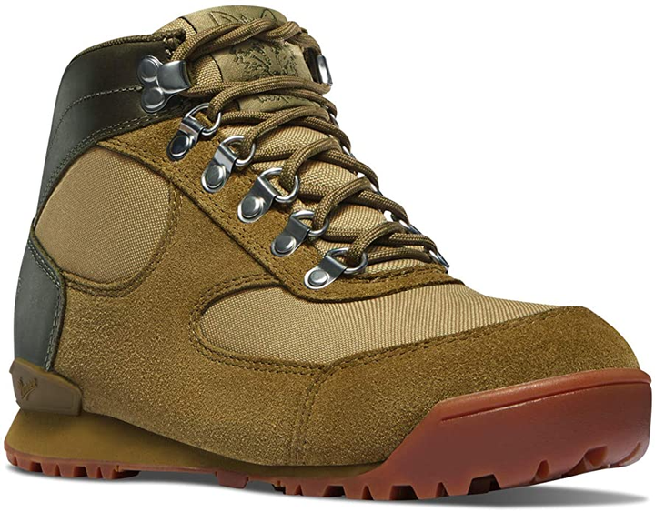 Best Hiking Boots For Women 2022 Reviews