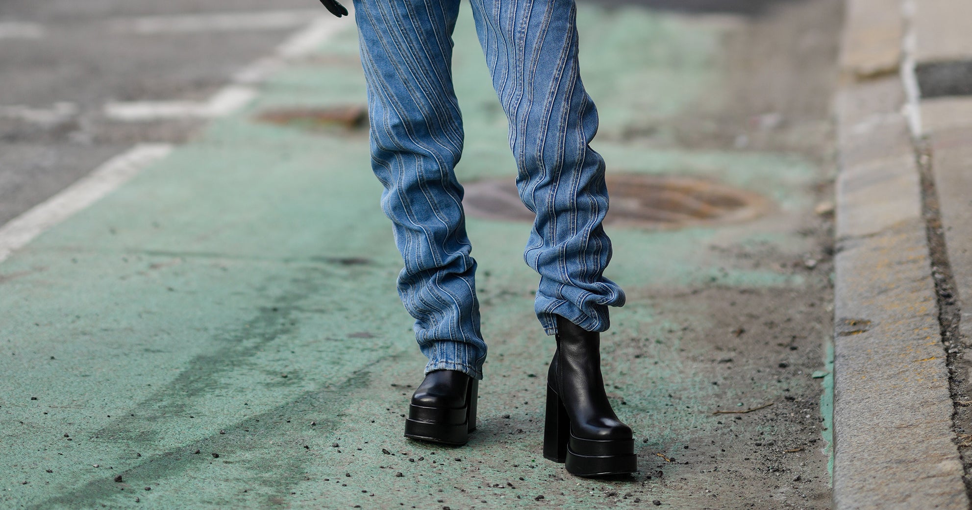 Skinny Jeans Are Out. So What Shoes Do You Wear With Non-Skinny Jeans?