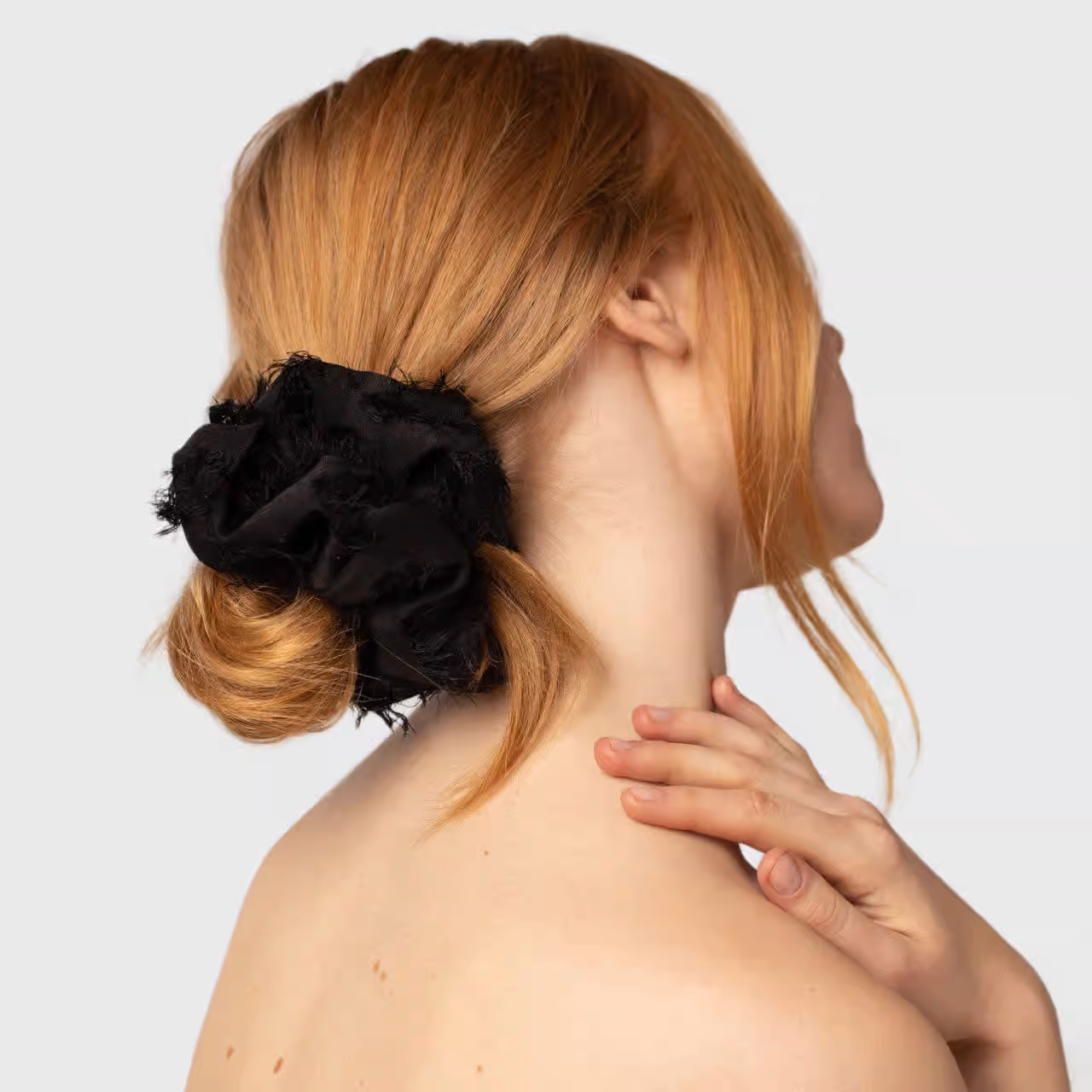 Kitsch + Brunch Scrunchie Frayed Black