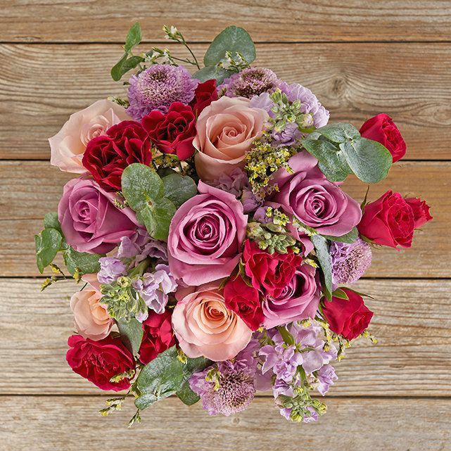 The Bouqs + Monthly Flower Subscriptions