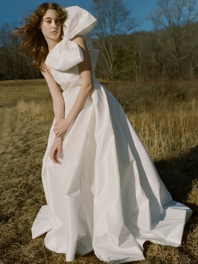 The Latest Bridal Trends Include Embellished Veils & Balloon Skirts