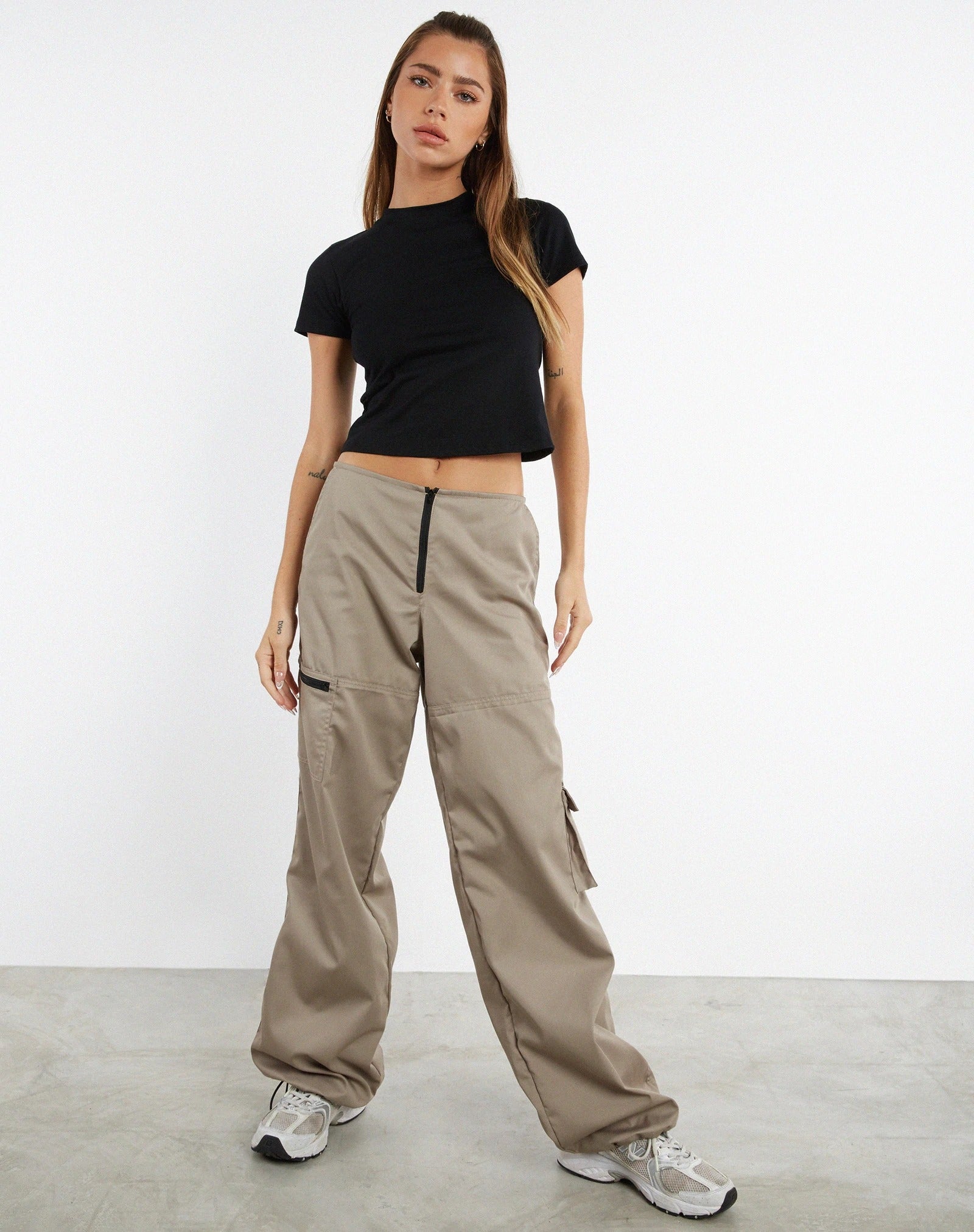 Trendy Khaki Cargo Pants Hip Hop Style Loose Adjustable Waist Drawstring  Trousers Streetwear | Fruugo NO