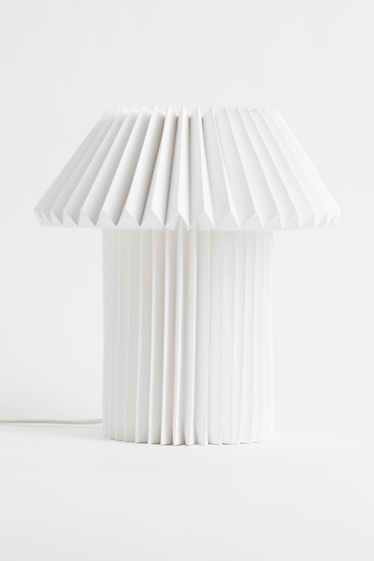 H&M + Pleated paper table lamp