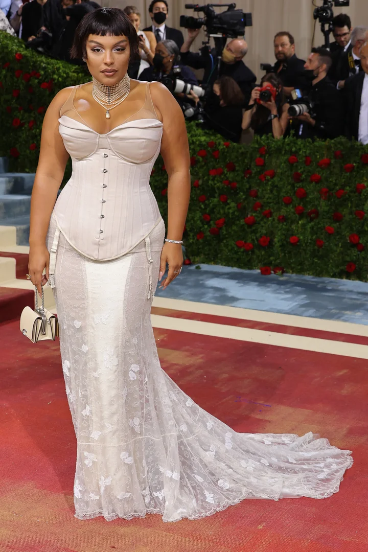 NEW YORK, NEW YORK - MAY 02: Paloma Elsesser attends The 2022 Met Gala Celebrating &quot;In America: An Anthology of Fashion&quot; at The Metropolitan Museum of Art on May 02, 2022 in New York City.