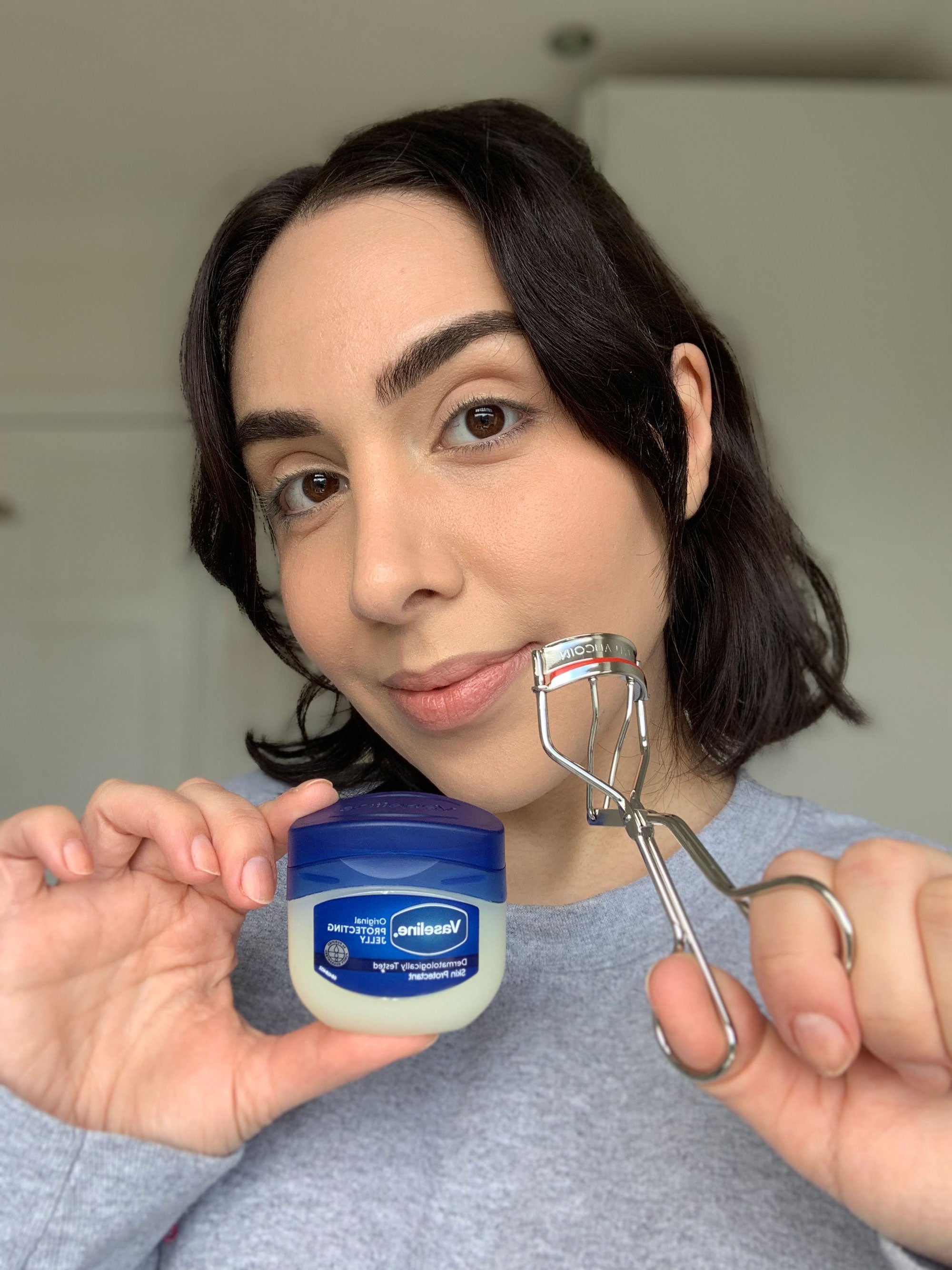 I Tried Vaseline Lift Hack